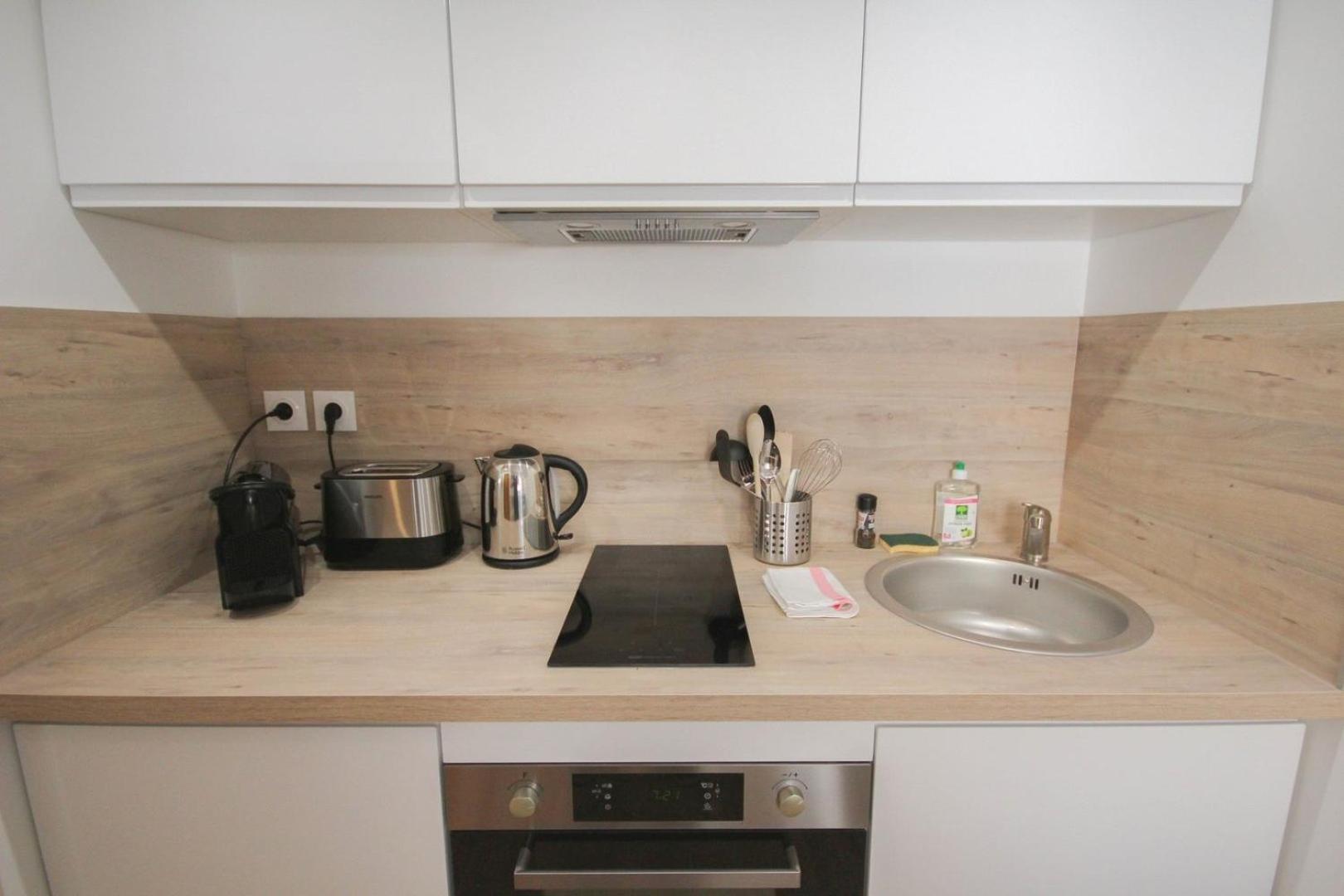 Bright, Fully-Equipped Apartment In Central 里尔 外观 照片